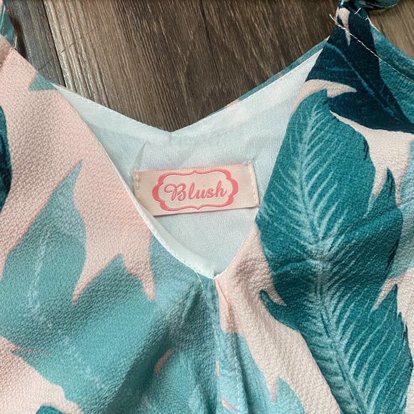 Blush Boutique Cold Shoulder Pale Pink Shift Dress - Picture 3 of 7